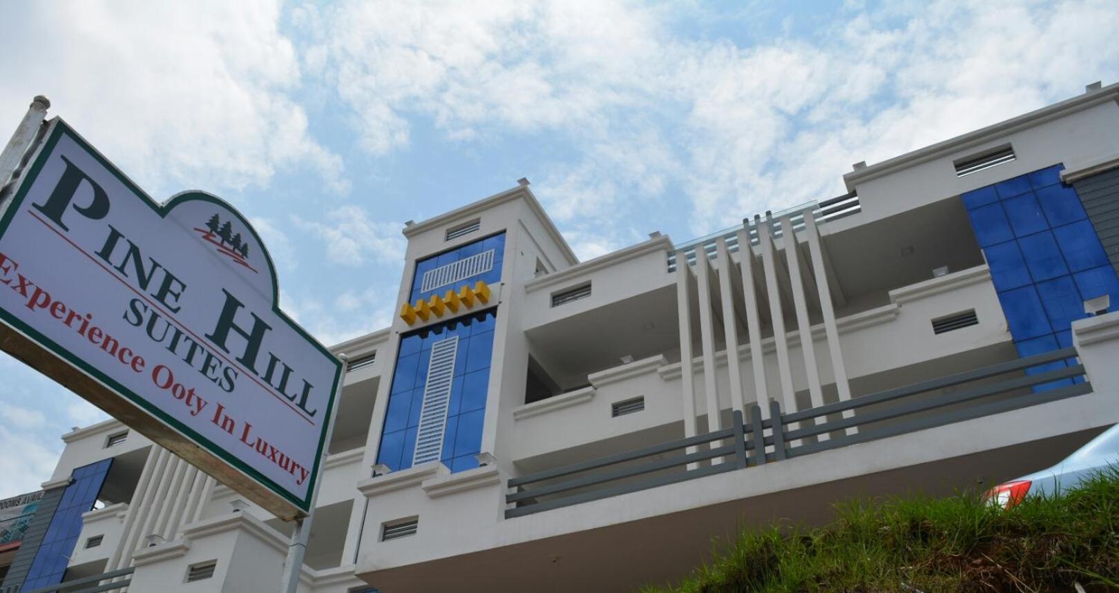 Pinehill Suits Utakamand Zewnętrze zdjęcie